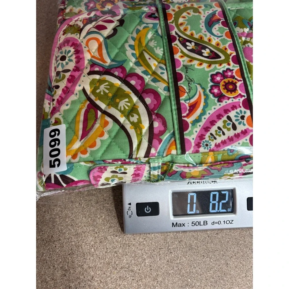 Vera Bradley Diaper Changing Pad Clutch Tutti Frutti Quilted Paisley Pattern New